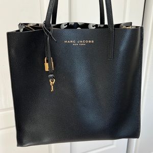Marc Jacobs- Grind Tote- New